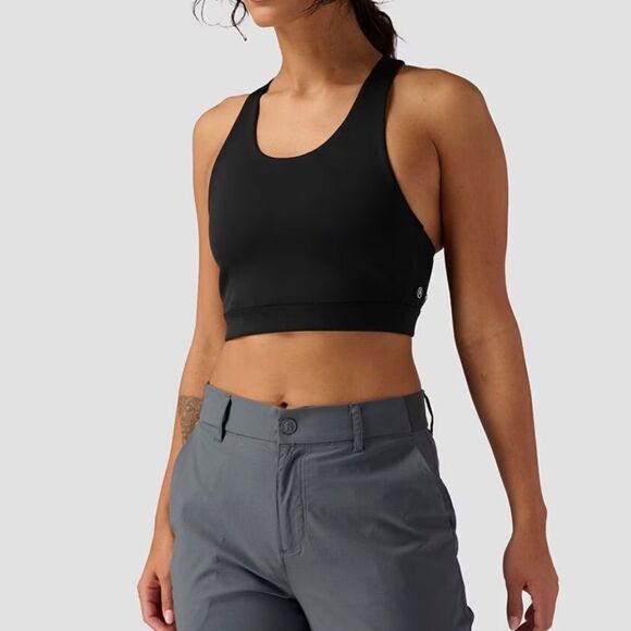 BACKCOUNTRY - Destination Racerback Bra in Wintergreen - Picture 4 of 5